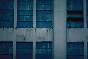 実績と歴史あるエアコンの専門業者