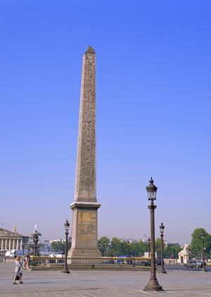 境界線トラブルの問題に対応する土地家屋調査法人